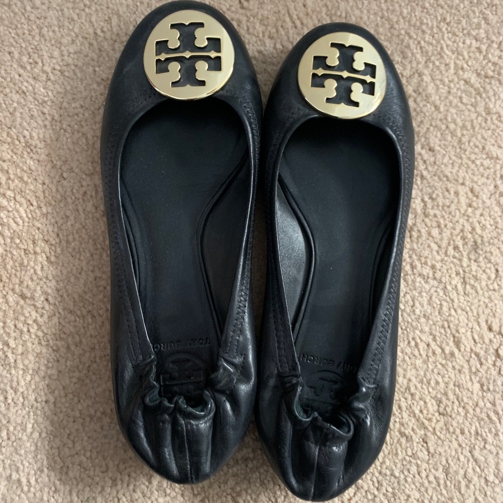 TORY BURCH FLATS!! WORN ONCE!!